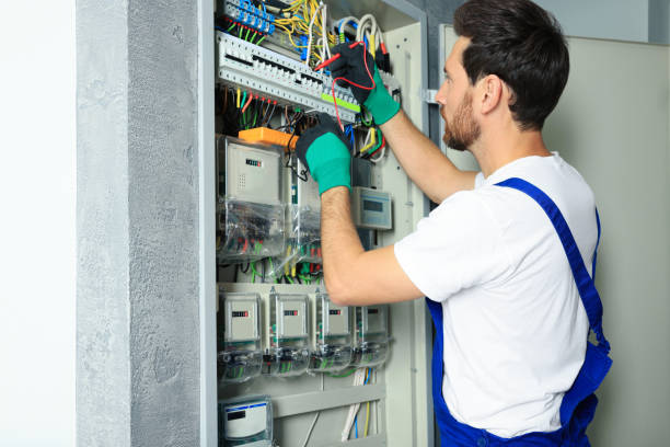Best Circuit Breaker Repair  in North Great River, NY